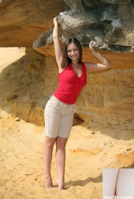 Julia – Grotta di sabbia (90P)