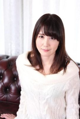 Yuna Sasaki Sesso rilassante e rilassante con una bellissima donna matura (22P)