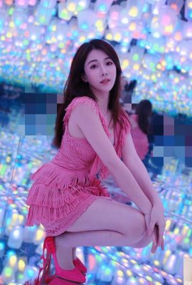 La bellissima ragazza “Li Xin” ha degli occhi super seducenti! La figura perfetta fa pompare il sangue delle persone (10P)