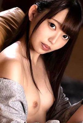 Aina Hayashi, una bella ragazza snella con il viso da bambino e il seno piccolo riceve un creampied durante il sesso di penetrazione cruda (20P)