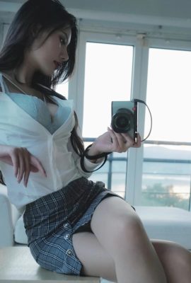 È A'Zhu – Ragazza selfie