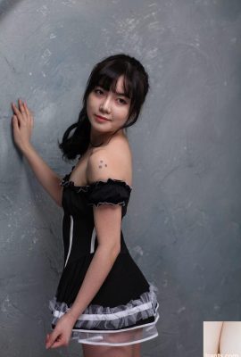 La ragazza modella coreana si spoglia nuda – (46P)