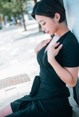 (Booty Queen) La ragazza coreana dai capelli corti dà alle persone un inspiegabile senso di freddezza (44P)