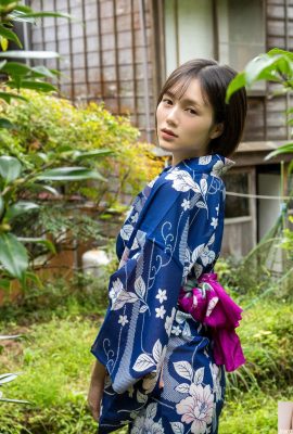 (Ryomori Yuki) “Il bellissimo volto divino” indossa un kimono ed è seducente e affascinante (28P)