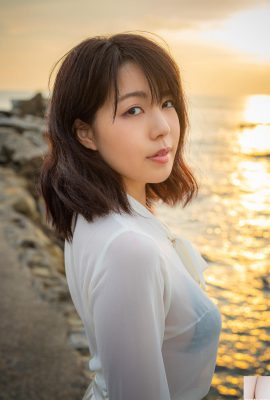 (Reiko Nagaoka) La sua figura convessa e sinuosa è talmente esposta da risultare invidiabile (29P)