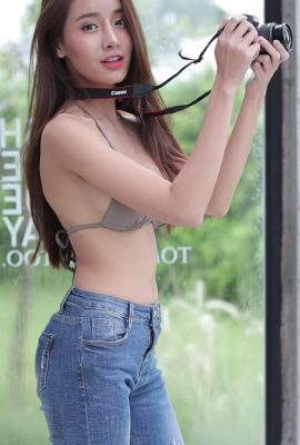 La giovane modella tailandese sfida il fotografo più sexy-2 (11P)