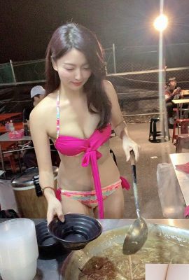 Impatto dell'epidemia! Sono rimasto sorpreso nel vedere una bella ragazza in bikini che vendeva zuppa di carne Jin Yin Yin nel mercato notturno (20P)
