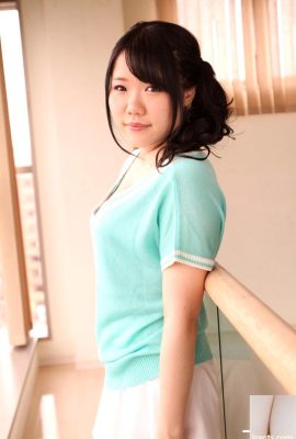 (Hitomi Serizawa) Donna matura dal seno grande (40P)