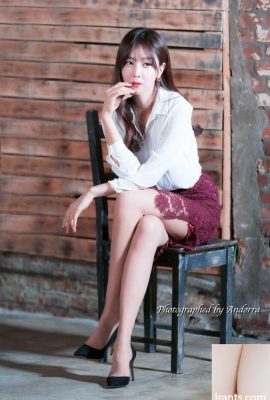 (Foto del modello) Servizio fotografico in studio al coperto della modella coreana Son Ye-in (34P)