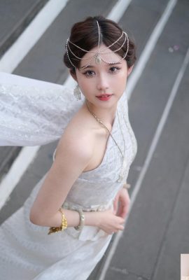 L'affascinante ragazza “Li Mengchun” ha una figura incredibile e un sorriso accattivante con un sorriso dolce e commovente (10P)