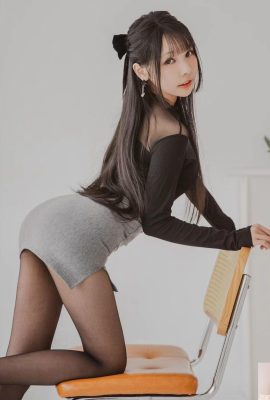Le curve di “Yishuo” sono così attraenti! Mostra femminilità sexy (10P)