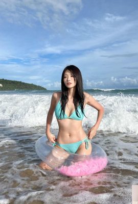 “Jiang Jiang Jocelyn” ha un corpo sexy e stretto e curve calde che rendono le persone incapaci di concentrarsi (10P)