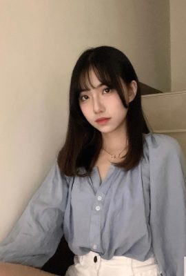 La ragazza capricciosa “Ke Rui YEEEEE” ha occhi grandi, dolcezza e dolcezza… il sorriso è così affascinante (10P)