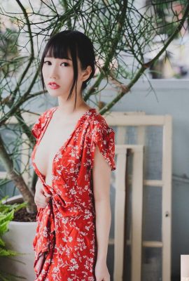 La piccola e sexy dolce metà “Ai Qing Iris” ha scioccato il pubblico con il suo seno a forma di pesca (11P)