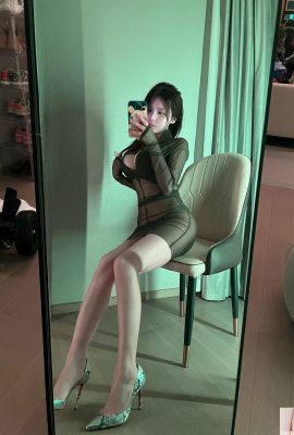 (raccolta on-line)  Welfare Girl Esecuzione del completo esclusivo VIP “Green See-through Outfit” di Jingluoer (35P)
