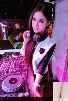 La DJ malese Freeze (Pennie Tan) ha un cuore attivo sotto il suo aspetto tranquillo (13P)