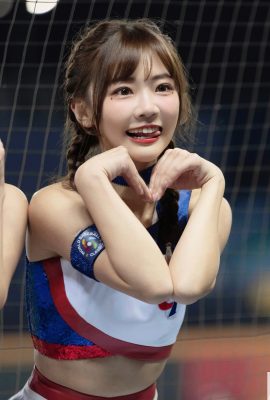 La cheerleader “Xiao Yingying” è così dolce che mi fa venire il cuore in gola a guardarla (10P)