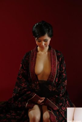 (Collezione di modelli cinesi) La migliore modella nuda di giovane donna Tianhong Photo Studio servizio fotografico privato di nudo artistico (87P)
