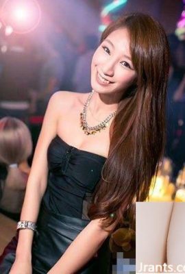 Foto di belle ragazze nella discoteca Luxy Taiwan: seni sporgenti e bella figura (8P)