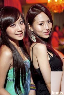 Colpo flash di una ragazza sexy del nightclub di Taipei (8P)