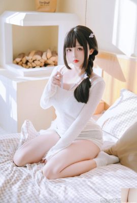 Coser@日Naijiao – Moglie jeans (129P)