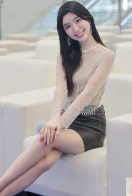 Il sorriso fresco e la figura snella dell'elegante bellezza “Zhang Anqi” hanno fatto ubriacare tutti dopo averlo visto (10P)