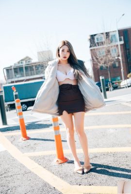 (Jeong Bomi) Le gambe incredibilmente lunghe e belle sono così incantevoli! Diventa il focus del pubblico(46P)