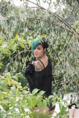 (Suicide Girls) Airamjah – Come un dolce sole (tramonto) (55P)