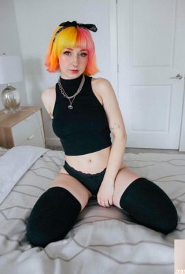 (Suicide Girls) 29 agosto 2022 – Lunalemon – Ranuncolo (42P)