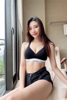 La pelle chiara e le gambe lunghe di Lin Wanxuan fanno sembrare le persone affascinate… (22P)