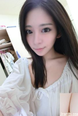 La bellissima ragazza dal seno D si reca a Kenting~Katy Hung~I grandi seni esplodono dai suoi vestiti, così accattivanti (37P)