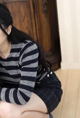 (Miyazawa Yuna) La migliore moglie ha preso l'iniziativa durante il suo primo sesso (22P)