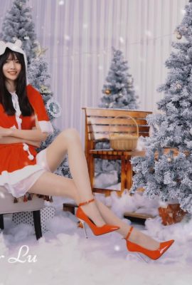 (Collezione online) Ragazze taiwanesi con belle gambe-Collezione di Natale 2024 (3) (119P)