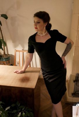 (Suicide Girls) 09 febbre