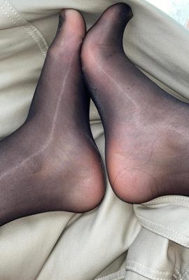 Feed di maiale – Black Maid Outfit (24p)