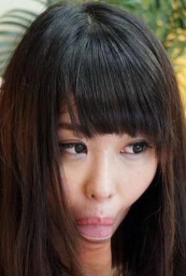 Prepara l'intero letto incasinato con una bella ragazza con il seno grande (16p)