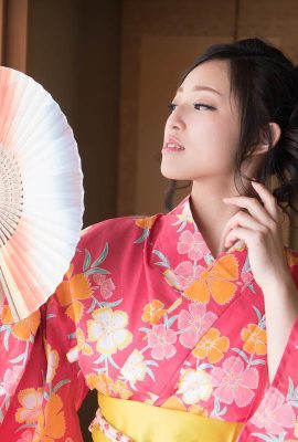 Dopo essersi bevuto su una bella bellezza Yukata Hidaka Chiaki
