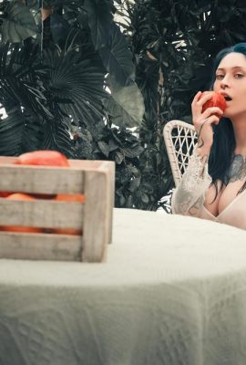 (Suicide Girls) 16 marzo 2025 – Frutella – Giardino botanico dell'amore (46p)