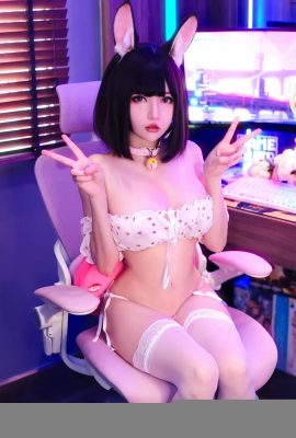 Potato Godzilla – Tatami Otaku Girl (19p)