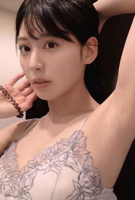 Kanematsu Kiho: Celebrità Gravure La prima vita di Kanematsu Kiho come vita completamente astinente a casa, senza trucco privato … (20p)