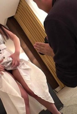 Kitano Mina: attrice AV e autore segretamente che mettono in mostra la sua figa in una stanza chiusa, sussurrando un discorso sporco e prendi in giro la sua figa e segretamente l'autore … (21p)