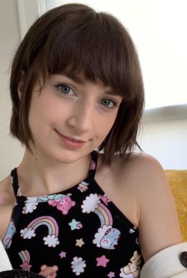 Erstes con Flora Rodgers Porn Photos (20p)