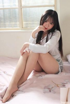 La ragazza temperamentale “Nari” ha una vita sexy che è così sottile che è sorprendente e attraente (10p)