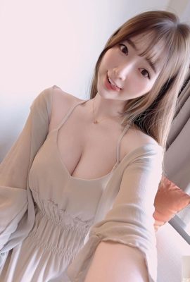 La bella ragazza con i seni a sangue neve “Mita Yingchen” ha una figura folle! È incredibile essere rivelati (10p)