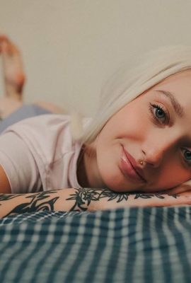(Suicide Girls) 01 giugno 2025 – Thelolaboop – Eyes (42p)