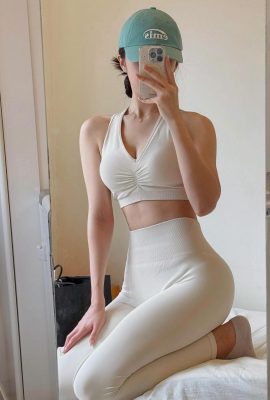 La dea a gambe lunghe “Zhang Yuan” ha una curva di tette laterali sexy e sembra così sexy (10p)
