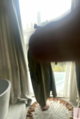 (Collezione Internet) Qiqi – Modelo chinês 2024.11.08 Scatti privati ​​- 1 (129p)