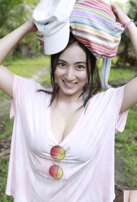 (Saaya Saya) Bella donna matura, che mostra la sua buona figura, estremamente allettante (33p)