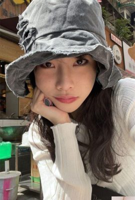 Un netizen femminile che ho incontrato su fb ~ super hot! (20p)