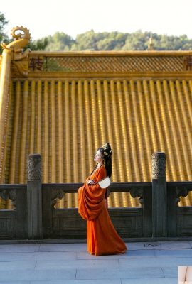 Guan Yuqing sul muro (22p